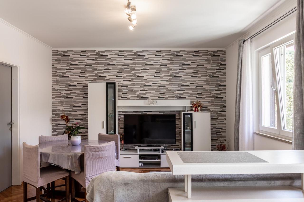 Apartman Danijela Zagorje Zewnętrze zdjęcie